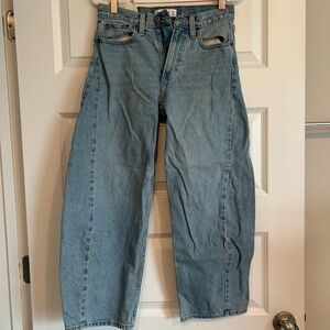 Abercrombie & Fitch Light Blue Barrel Jeans